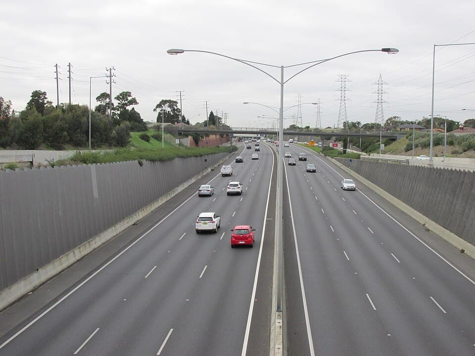 The Plains watches a man drive home from work for three hours and earns every minute